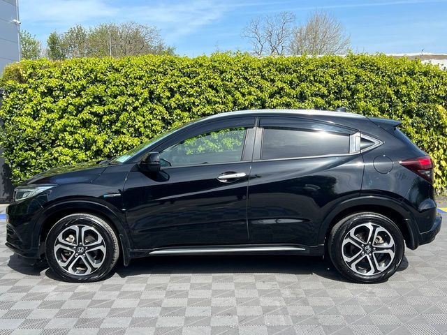 Image for 2020 Honda Vezel 1.5 HYBRID // DIAMOND CUT ALLOYS // REVERSE CAMERA // DUAL ZONE CLIMATE CONTROL