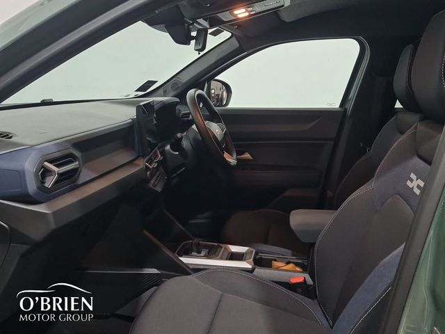Image for 2025 Dacia Duster Journey HEV 155