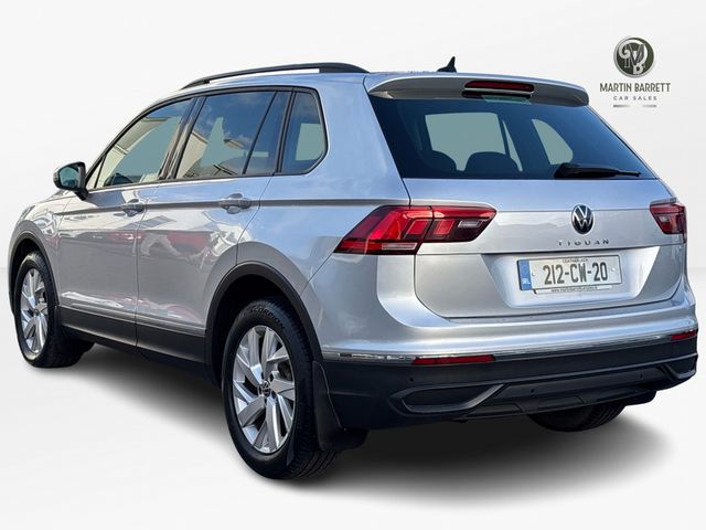 Image for 2021 Volkswagen Tiguan LIFE 2.0 TDI MANUAL 6SPEED FWD 122BHP 5 5DR