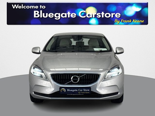 Image for 2018 Volvo V40 D2 MOMENTUM AUTO**BLUETTOTH MEDIA**REVERSE CAMERA**PARKING SENSORS**CREAM LEATHER INTERIOR**SEMI DIGITAL DASHBOARD**MULTIFUNCTIONAL STEERING WHEEL**AIR CONDITIONING**ISOFIX**FINANCE AVAILABLE**
