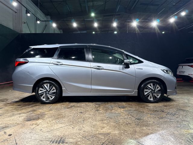 Image for 2021 Honda Shuttle HYBRID 1.5L AUTOMATIC - CRUISE CONTROL