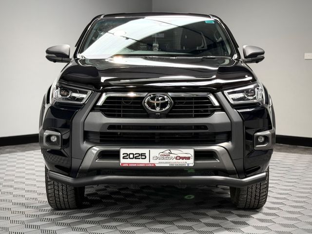 Image for 2025 Toyota Hilux INVINCIBLE-X 4WD // VAT INVOICE // SAME DAY FINANCE // TEST DRIVE TODAY