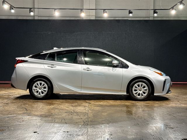 Image for 2021 Toyota Prius HYBRID 1.8L AUTOMATIC - REVERSE CAMERA - CRUISE CONTROL - FACTORY ALLOY WHEELS - PARKING SENSORS