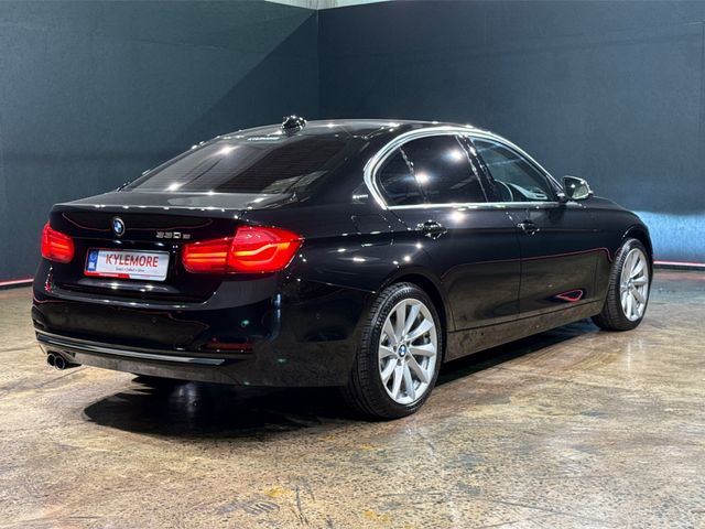 Image for 2016 BMW 3 Series 330E HYBRID 2.0 AUTOMATIC - CRUISE CONTROL - FULL WHITE LEATHER UPHOLSTERY - HEATED ELECTRIC SEATS - REVERSE CAMERA/PARKING SENSORS