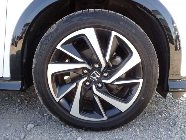 Image for 2017 Honda Vezel 172 RS Sensing. Portlaoise Due In.