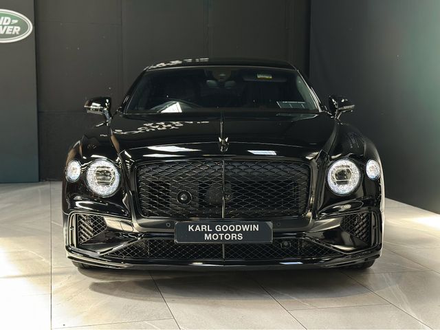 Image for 2026 Bentley Flying Spur V8 BLACK EDITION AKRAPOVIC 