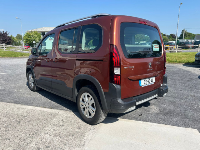 Image for 2021 Peugeot Rifter Wheelchair Accessible 
