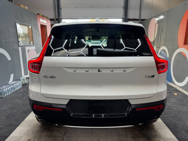 Image for 2020 Volvo XC40 2020 VOLVO Xc40 RECHARGE PLUG-IN HYBRID T5 INS AUTOMATIC / CRUISE CONTROL / 360 PARKING CAMERA / ELECTRIC MEMORY & HEATED SEATS / PADDLE SHIFTERS / AMBIENT LIGHTS / PANORAMIC SUNROOF / APPLE CARPLAY