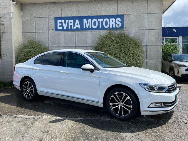 Image for 2019 Volkswagen Passat HIGHLINE 2.0 DIESEL MANUAL //HIGH SPEC//HALF LEATHER HEATED SEATS//REVERSE CAMERA//SAT NAV//KEYLESS ENTRY//ADAPTIVE CRUISE CONTROL//