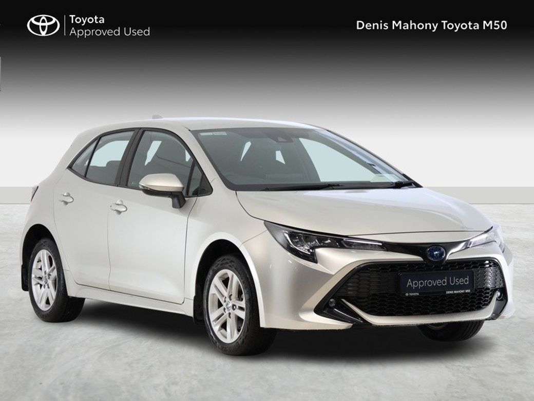 Image for 2022 Toyota Corolla Luna Hatchback Hybrid