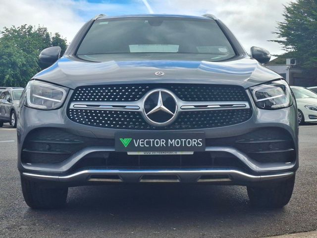 Image for 2022 Mercedes-Benz GLC Class 300E AMG LINE 4MATIC PHEV BLACK LEATHER