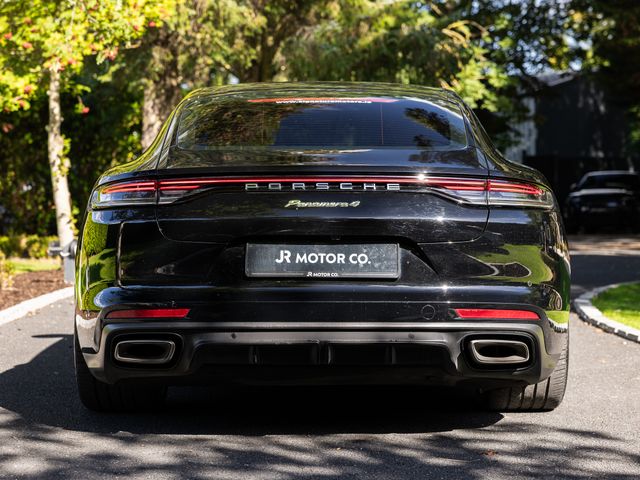 Image for 2022 Porsche Panamera 4 E-hybrid **FULL PORSCHE HISTORY**