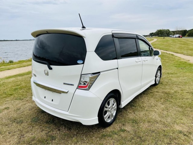 Image for 2013 Honda Freed 1.5 HYBRID / AUTOMATIC / PRICE DROP