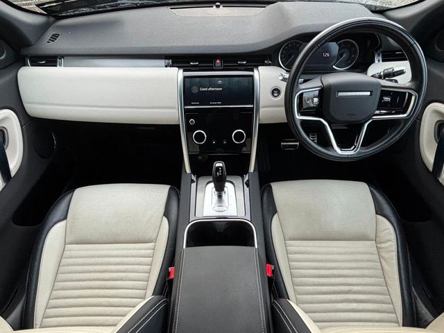 Image for 2022 Land Rover Discovery Sport 1.5 PHEV 300 PS AWD AUTO
