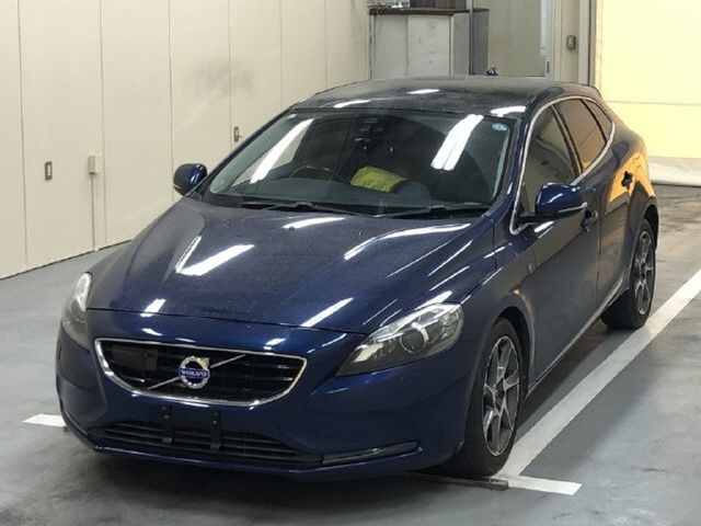 Image for 2015 Volvo V40 FINANCE AVAILABLE FROM €67 P/W