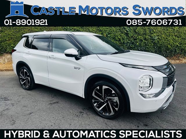 Image for 2022 Mitsubishi Outlander 2.4 HYBRID 7 SEATER SUN ROOF
