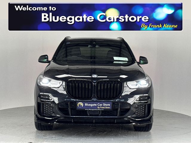 Image for 2022 BMW X5 XDRIVE45E M SPORT**PERFORMANCE KIT**NEW 22"ALLOYS**BLACK LEATHER INTERIOR**REVERSE CAMERA**PARKING SENSORS**DUAL CLIMATE CONTROL**APPLE CARPLAY**ELECTRIC TAILGATE**FINANCE AVAILABLE**