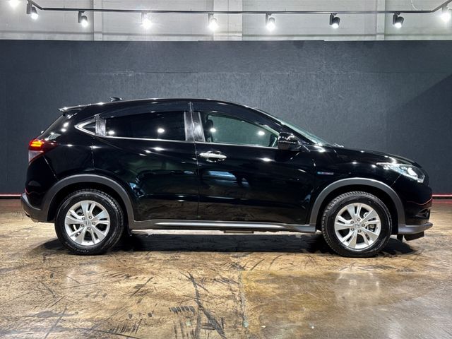 Image for 2017 Honda Vezel 1.5 HYBRID - CRUISE CONTROL - REVERSE CAMERA - ALLOY WHEELS 