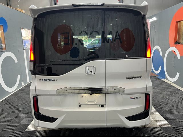 Image for 2021 Honda Stepwagon €30950 2021 HONDA STEPWAGON EHEV SPADA HYBRID G SENSING 2.0 AUTOMATIC / CRUISE CONTROL / REVERSE CAMERA / HEATED SEATS / 7 SEATS AND MORE