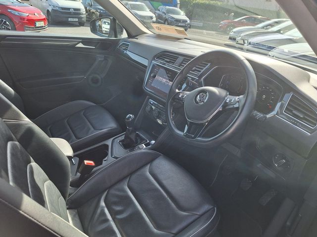 Image for 2021 Volkswagen Tiguan Allspace R-Line 2.0 TDI 150HP **SAT NAV, 7 SEATER, REAR VIEW CAMERA**