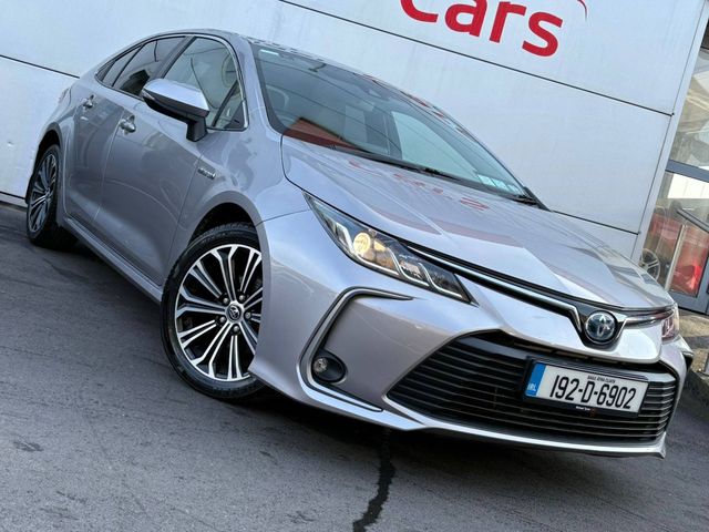 Image for 2019 Toyota Corolla 1.8 Petrol Hybrid Luna Sport Auto (122bhp) 17” Alloys + Rear Camera + Bluetooth - July 2019 - Trade in Price €22, 888