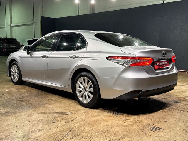 Image for 2019 Toyota Camry G SPEC - HYBRID 2.5L AUTOMATIC - FACTORY ALLOYS - CRUISE CONTROL - REVERSE CAMERA 