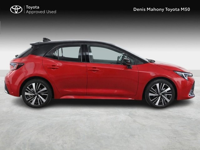 Image for 2026 Toyota Corolla Hybrid Luna sport