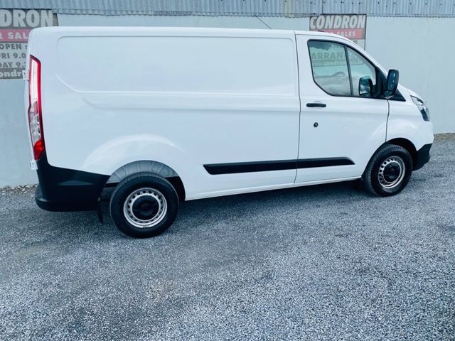 Image for 2022 Ford Transit Custom 