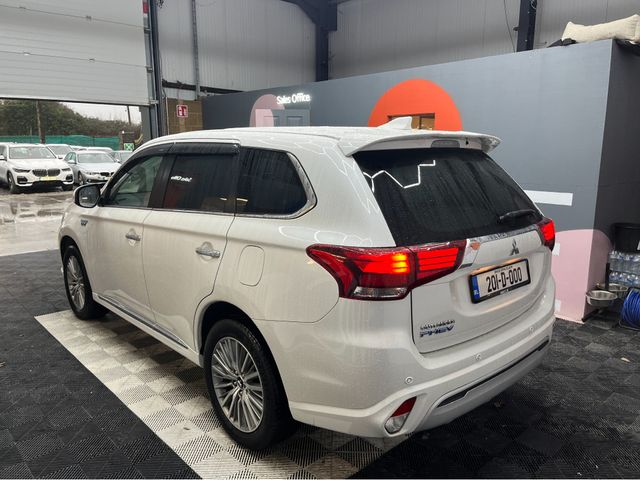 Image for 2020 Mitsubishi Outlander €23950 2020 MITSUBISHI OUTLANDER PHEV G 2.4 AUTOMATIC / CRUISE CONTROL / 360° PARKING CAMERA / ELECTRIC HEATED SEATS / HEATED STEERING WHEEL / PADDLE SHIFTERS