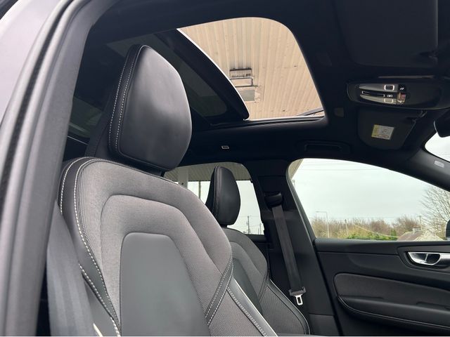 Image for 2025 Volvo XC60 + T6 PHEV PLUS AWD BLACK EDITION 