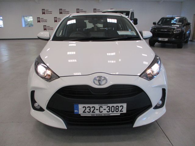 Image for 2023 Toyota Yaris 1.0 Luna 5DR-ONE OWNER-LOW KM'S-CAMERA-CARPLAY-A/C