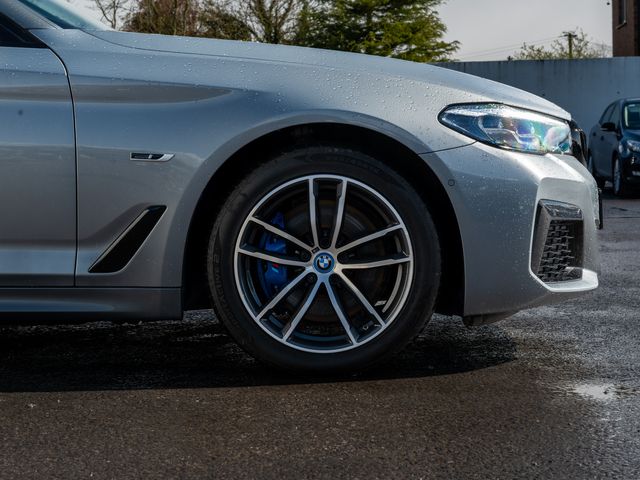 Image for 2022 BMW 5 Series 530E M SPORT