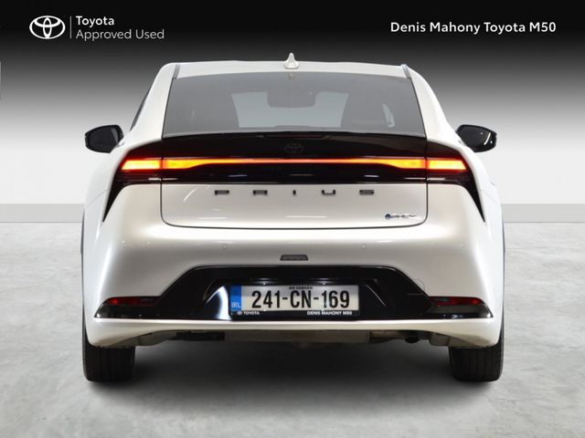 Image for 2024 Toyota Prius Plug-In Hybrid