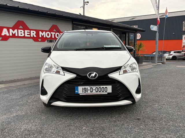 Image for 2019 Toyota Yaris Hybrid Luna