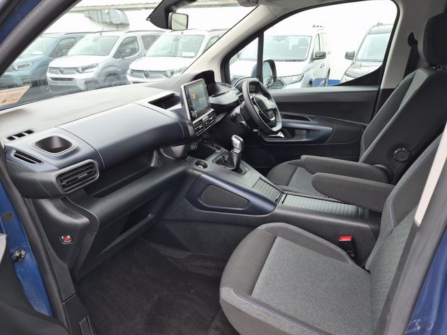 Image for 2020 Peugeot Rifter Allure Lowered Floor Wheelchair Access