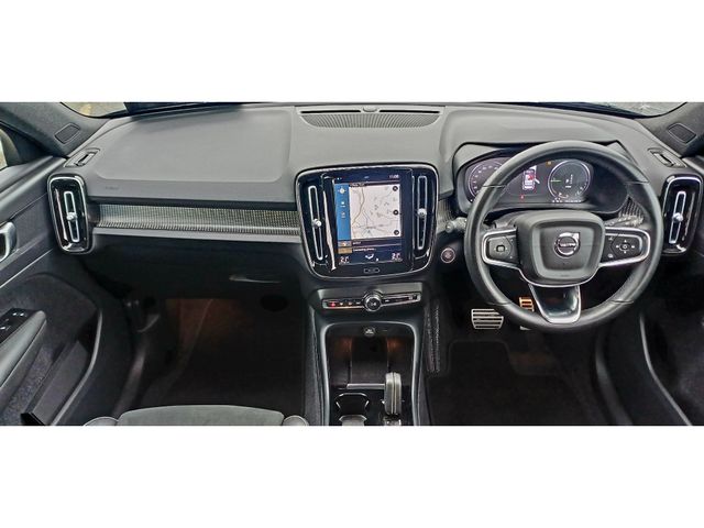 Image for 2021 Volvo XC40 1.5 T4 R -DESIGN RECHARGE