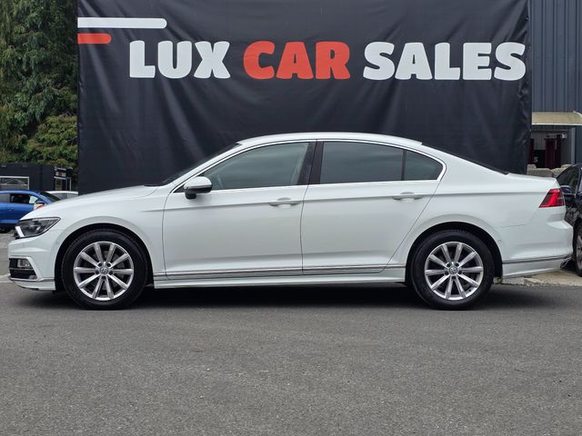 Image for 2016 Volkswagen Passat 2.0 TDI R-LINE HIGHLINE 150BHP // FULL SERVICE HISTORY // 2 KEYS