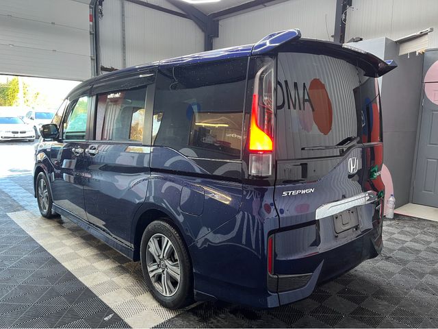 Image for 2017 Honda Stepwagon €22950! 2017 HONDA STEPWAGON 7 SEATER AUTOMATIC SPADA HYBRID SENSING 2.0 AUTOMATIC / CRUISE CONTROL / AUTOMATIC DOORS / REVERSE CAMERA 