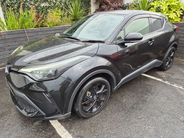 Image for 2022 Toyota C-HR 1.8 HYBRID / SOL G-PACK NERO WITH SAFETEY PACK 2 / TAX €160 (222 REG )