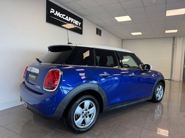 Image for 2020 Mini Cooper 