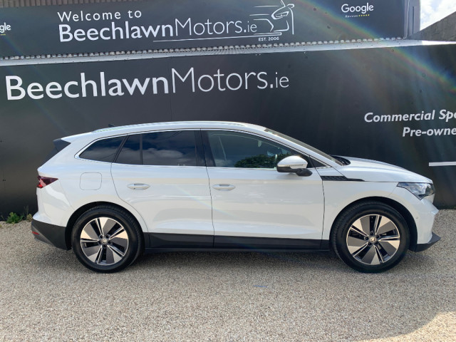 Image for 2022 Skoda Enyaq IV 80 RWD // ANTICIPATED RANGE 510 - 530 KM'S // ONE OWNER // GREAT CONDITION // LEATHER, REVERSE CAMERA AND HEATED SEATS // 