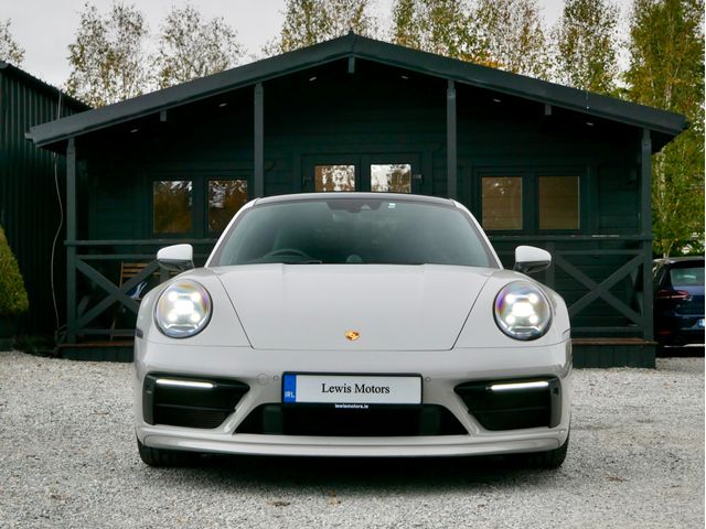 Image for 2021 Porsche 911 Carrera S 992 HIGH SPEC, SPORT DESIGN KIT, BOSE, SPORTS EXHAUST, TILT AND SLIDE SUNROOF