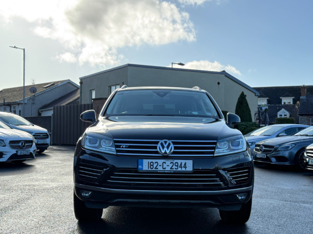 Image for 2018 Volkswagen Touareg 3.0TDI 262BHP V6 R-LINE AUTO *LOW KMS*