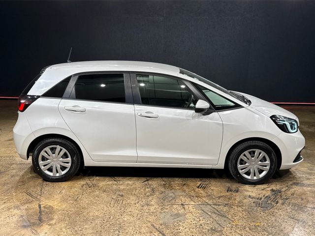 Image for 2024 Honda Fit 1.5 HYBRID AUTOMATIC - CRUISE CONTROL - REVERSE CAMERA