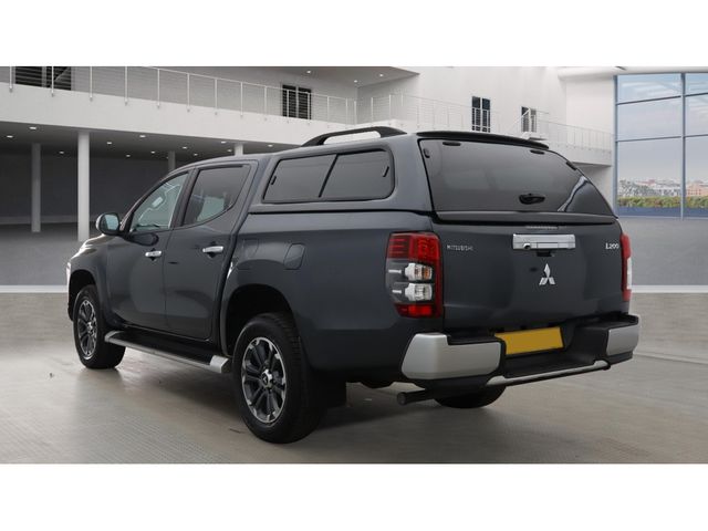 Image for 2020 Mitsubishi L200 2.3 DI-D BARBARIAN AUTO