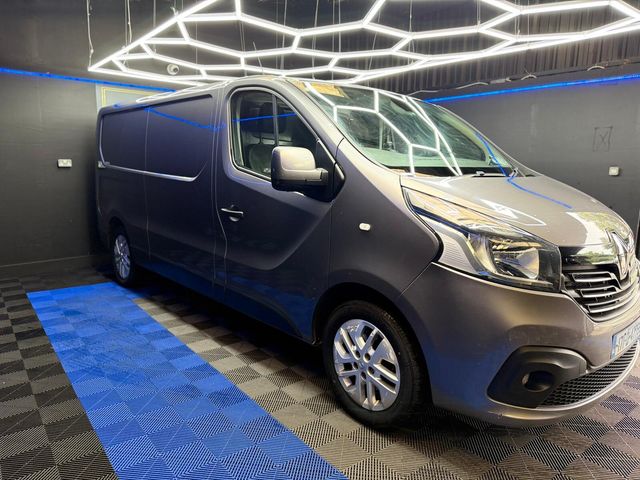 Image for 2017 Renault Trafic 