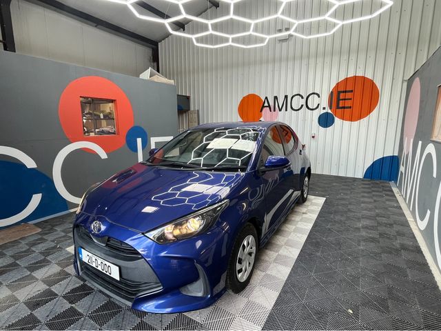 Image for 2021 Toyota Yaris 2021 TOYOTA YARIS X 1.0 AUTOMATIC / REVERSE CAMERA AND MORE