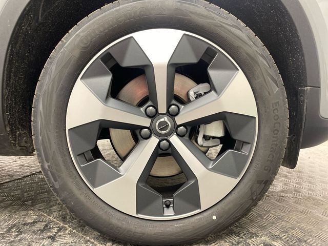 Image for 2026 Volvo XC40 MILD HYBRID B3 PLUS in VAPOUR GREY