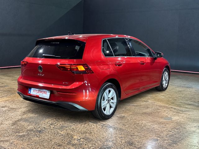 Image for 2022 Volkswagen Golf 1.0 ETSI ACTIVE AUTOMATIC - FACTORY ALLOYS - CRUISE CONTROL - PADDLE SHIFT - DIGITAL DASH - REAR CAMERA/PARKING RADAR