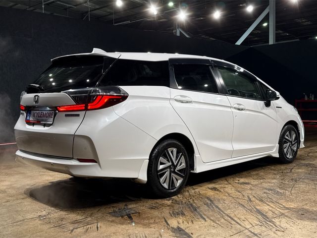 Image for 2020 Honda Shuttle HYBRID 1.5L SHUTTLE